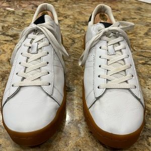 J Crew - New Balance 791 Collaboration. Excellent condition. White/navy/gum sole